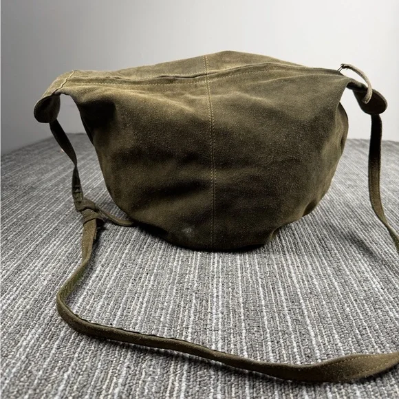 World Market Olive Leather/Suede Shoulder Bag - Picture 1 of 12